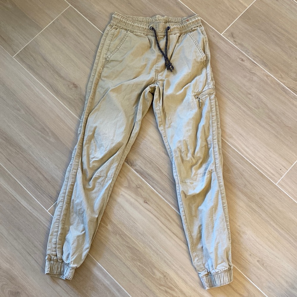 UNIONBAY TAN JOGGERS SMALL
